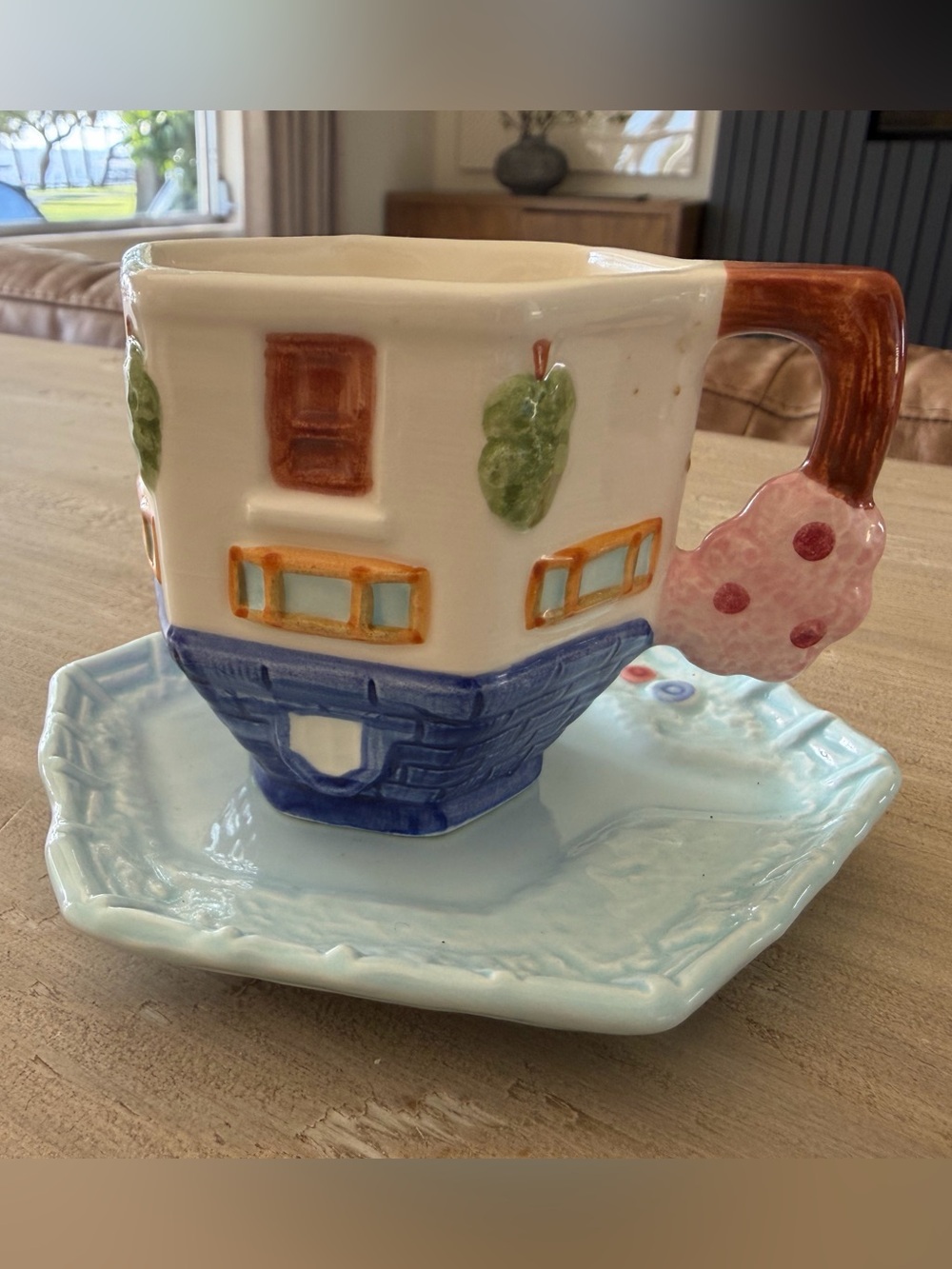 VINTAGE RUSS BERRIE "COUNTRY COTTAGE" HAND-PAINTED TEACUP & SAUCER SET 5508